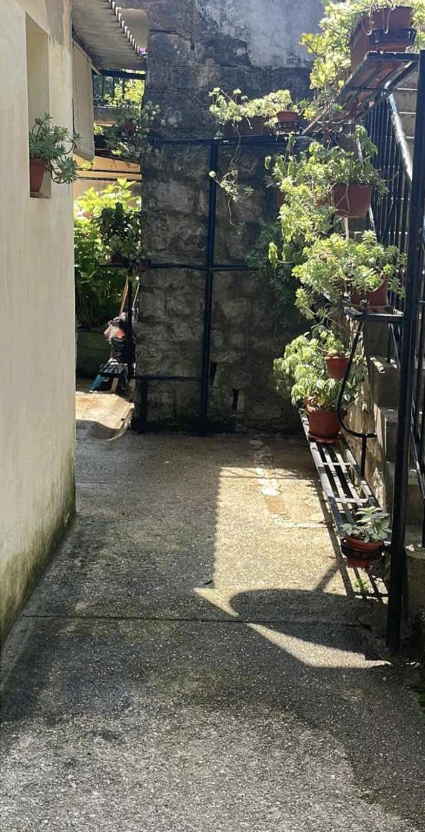 Apartman Pontica Kotor Exterior foto